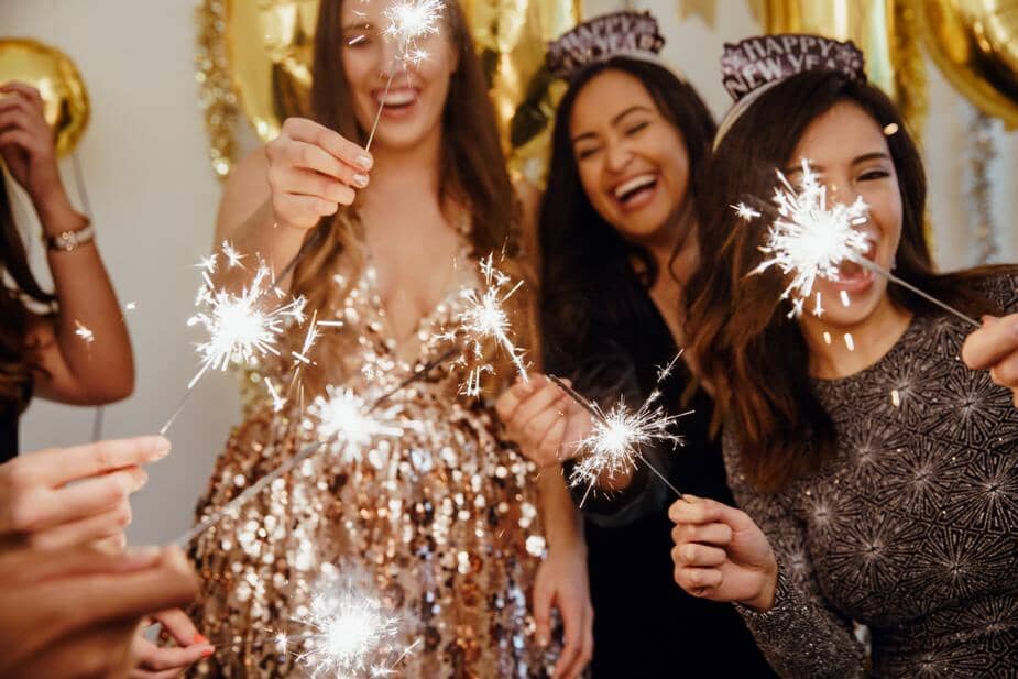 7 Ways to Survive the Holiday Season